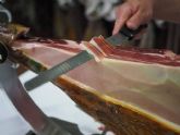 El corte perfecto para empezar un jamón