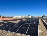Isla Solar instala paneles solares en el IES Jimena Men�ndez Pidal de Fuenlabrada