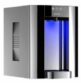 Blauwasser Tech presenta una nueva fuente con agua m�s pura, saludable y premium