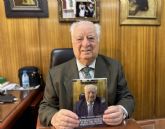 Pedro Gonz�lez Garc�a narra su biograf�a 'Anecdotario y recuerdo de una vida privada construyendo Espana'