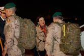 La ministra de Defensa recibe a los ltimos militares del contingente de la UE en Mali