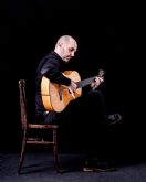 David Leiva publica '12 Flores', 