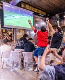 El 67% de los futboleros admite que la emocin del gol supera el cuidado por su mvil, segn HONOR