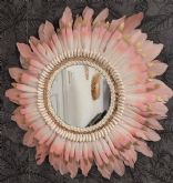 Bali Jewels presenta su colecci�n de espejos de plumas para una decoraci�n natural y artesanal