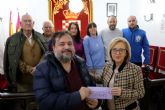 Fuentenovilla entrega la recaudaci�n de su marcha solidaria a APANAG