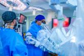 El King Faisal Specialist Hospital & Research Centre realiza el primer trasplante asistido por robot del mundo de un dispositivo de asistencia ventricular