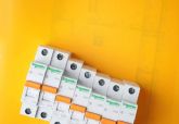 Cadenza Electric facilita la compra de material elctrico Schneider Electric con precios competitivos