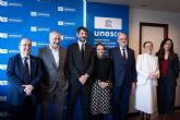 Urtasun acuerda con la UNESCO incluir en Mondiacult 2025 una conferencia paralela dedicada a los jvenes