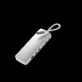 Conectividad y almacenamiento sin l�mite: un hub que, usando un solo puerto USB, crea hasta nueve conexiones