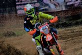 La ropa tcnica de motocross da un paso ms con la personalizacin de ADHESIVOSEMBARRADOS