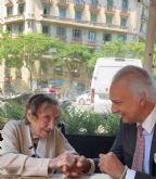 Angelina Torres, con 112 anos, la m�s longeva de Espana, revela los secretos de su juventud al Dr. De la Pena