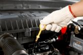 Talleres Murillo destaca la importancia del cambio de aceite en el cuidado del motor del coche