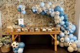 C�mo crear una mesa dulce espectacular con globos; Ideas y tips de decoraci�n