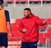 Carlos Olid, el entrenador y psiclogo que mide la temperatura emocional de los partidos