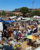 VI GRAN DESEMBALAJE DE MADRID-LAS ROZAS: Vuelven cientos de furgonetas cargadas de antigedades, decoracin, vintage y coleccionismo