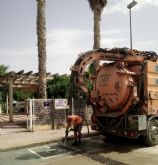Se refuerza la limpieza de imbornales en el casco urbano y las pedanas ante la previsin de lluvias fuertes durante las prximas semanas