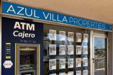 Clientes polacos en Espana confan en Azul Villa por su trayectoria y asesoramiento completo