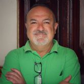 Diego Uribe, el escritor espanol afincado en EEUUpresenta en Radio UNAM 'Rito de iniciacin', un libroaclamado por la crtica americana