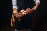 Los madrilenos, invitados de excepcin al tapeo de alta charcutera DOP-IGP