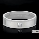 BrKoss presenta su nueva coleccin de anillos con diamante para hombre