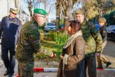 Margarita Robles condecora a la Agrupación de Transporte del Ejército de Tierra por su labor tras la DANA