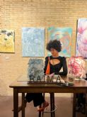 La revelaci�n art�stica Carmela Sidib� inaugura exposici�n en la emblem�tica Raima de Barcelona