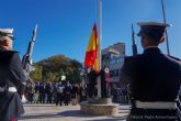 La Bandera de España ya ondea en la Plaza de la Marina de Santa Lucía