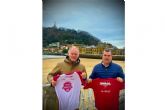 La Salve renueva su patrocinio de la Media Maratón de Donostia 2026 y presenta la camiseta de la prueba
