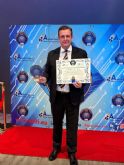 La AEITI reconoce al Grupo Educativo Formaci�n Universitaria por su 25 aniversario