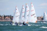 427 regatistas de 42 países participan en el Campeonato de Europa ILCA 4 en el Mar Menor