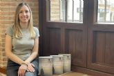 Ania Zaera presenta en el D�a del Libro una novela que une 1912 y 2012 con un legado oculto