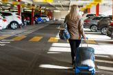 Aparcalo ofrece parking econ�mico y servicios de traslado para viajeros en el aeropuerto de Alicante