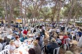 Los mayores celebran el fin de curso con la tradicional jornada de convivencia en Los Urrutias
