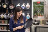 Inoxibar lanza el octavo Plan Renove y reactiva su red de reciclaje de sartenes