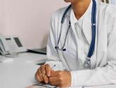 El 55,9% de las enfermeras en Cataluña contempla abandonar la profesión