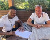 Ansu Fati inicia oficialmente su carrera musical junto a Music Brokers