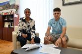 El Club Atletismo Alhama refuerza su actividad con un nuevo convenio de colaboraci�n municipal