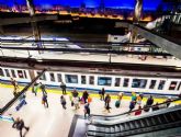 Metro de Madrid se prepara para una alta demanda por la visita del Papa y los conciertos de Bad Bunny