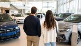 Comprador medio del coche de ocasi�n financiado online; hombre de mediana edad y urbanita, seg�n Lendrock