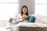 Sof�s para renovar el sal�n en verano, c�mo acertar con las plazas, el tapizado y la configuraci�n