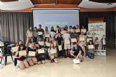 Los corresponsales juveniles de Cartagena reciben sus diplomas y becas por su labor informativa