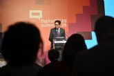 �scar L�pez anuncia que el Gobierno obligar� a mantener la cobertura m�vil 4 horas en caso de apag�n