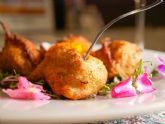 La Ruta de Tapas de la Fiesta Mayor propone 19 formas de catar, redescubrir y vivir el Raval