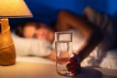 M�s de 6 de cada 10 mujeres en menopausia duermen mal, y la llegada del calor agrava los sofocos que arruinan sus noches