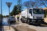 El Ayuntamiento refuerza la limpieza diaria de Cartagena con un operativo especial de verano en m�s de 45 barrios y diputaciones