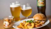 ?Sabes con qu� cerveza acompanar cada plato? La gu�a definitiva para acertar en la mesa