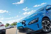 Madrid-Valencia por 5 euros: el ahorro del coche el�ctrico frente a la gasolina en plena Operaci�n Salida