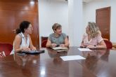 Ayuntamiento y Hostecar constituyen una mesa de trabajo permanente para abordar las necesidades del sector hostelero