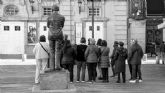 El 40% de los abuelos espanoles no siempre pide permiso a los padres antes de compartir fotos de sus nietos en Internet
