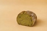 Leon The Baker presenta su nueva hogaza funcional con matcha y espirulina